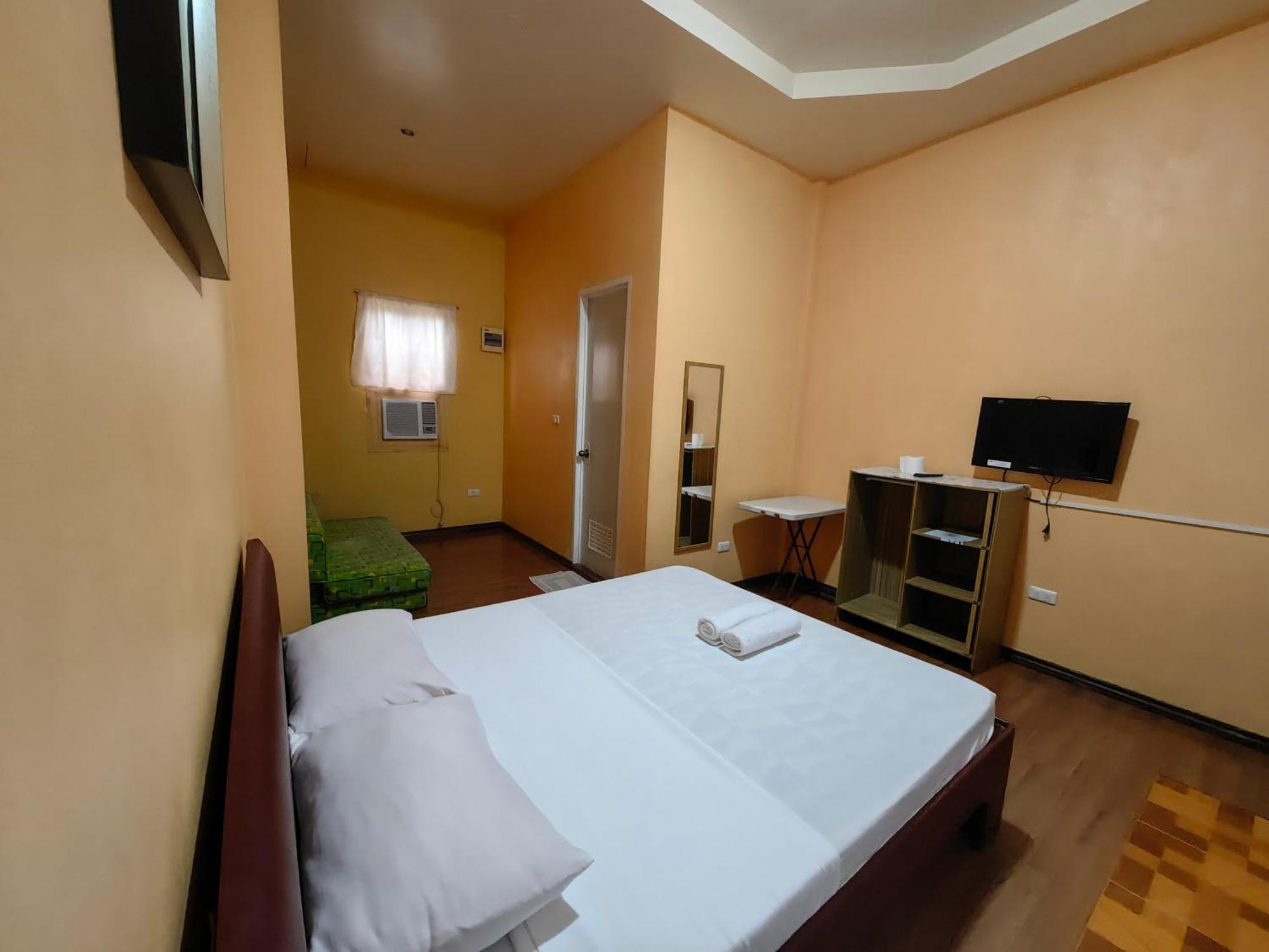 Lagnason'S Place Oslob Kültér fotó