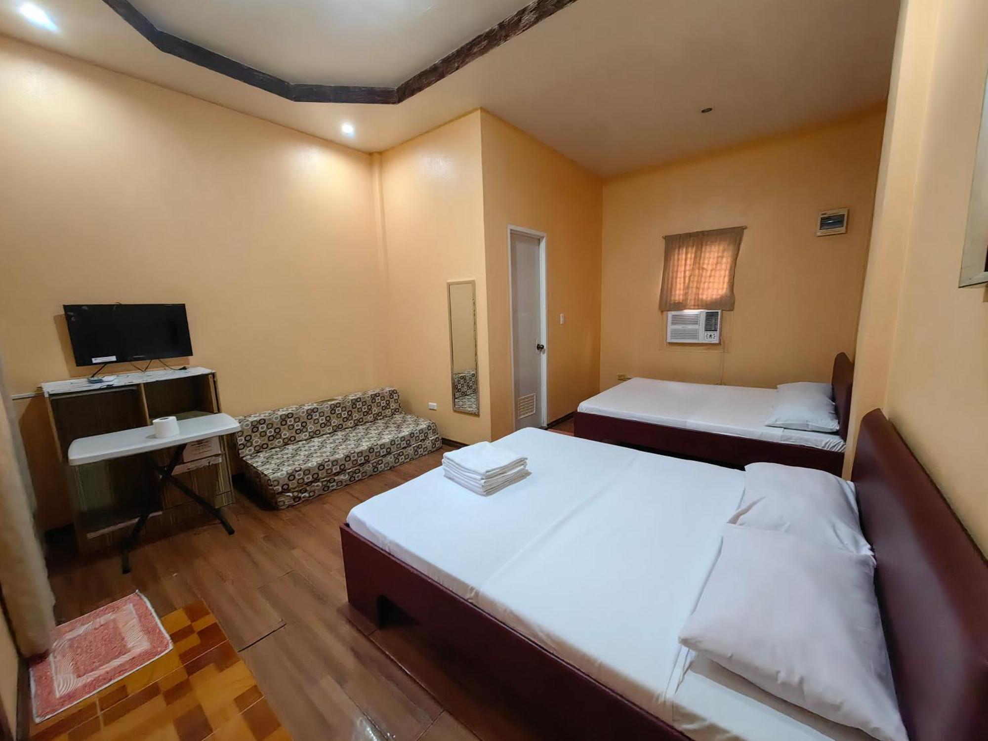 Lagnason'S Place Oslob Kültér fotó
