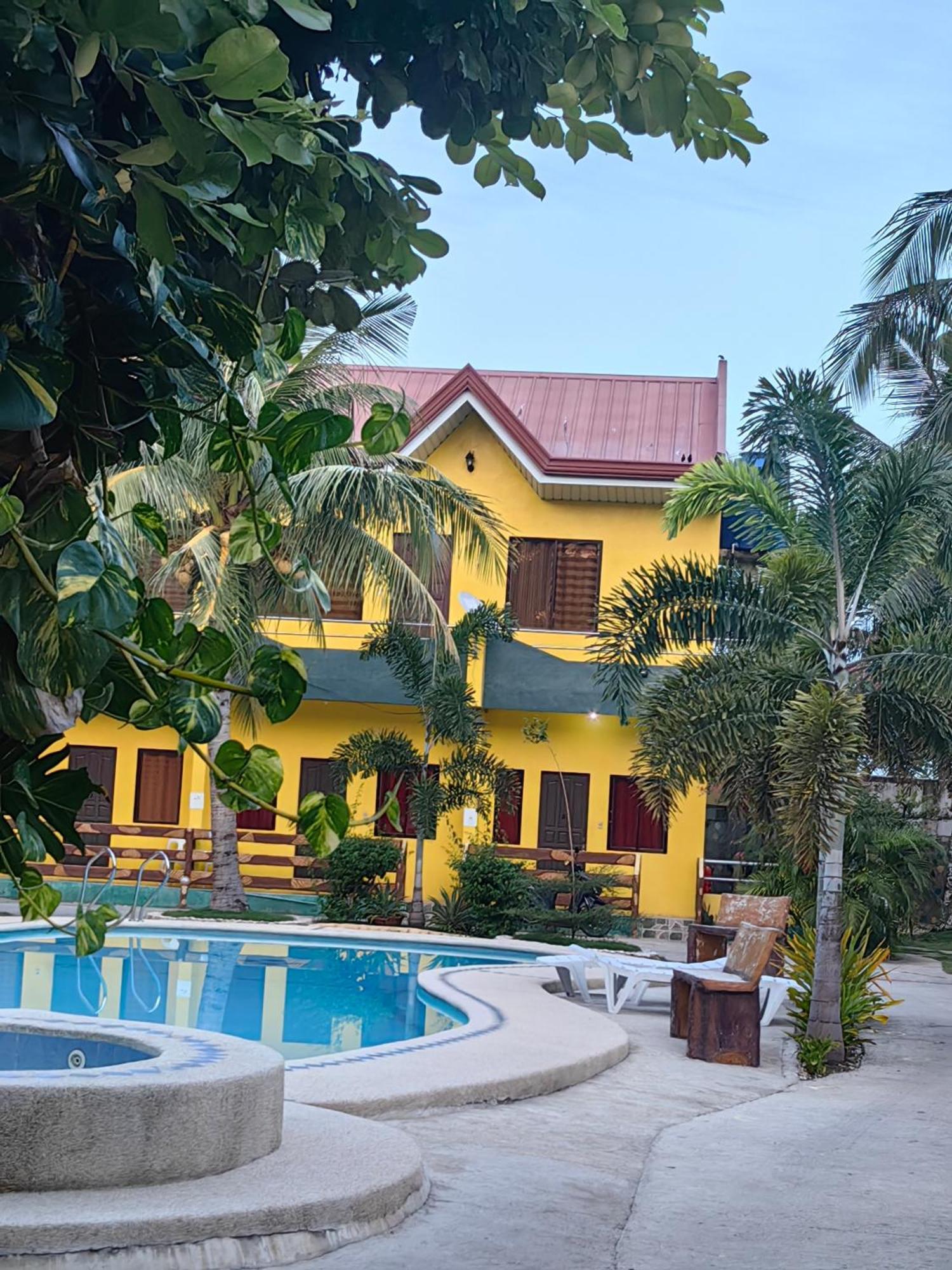 Lagnason'S Place Oslob Kültér fotó